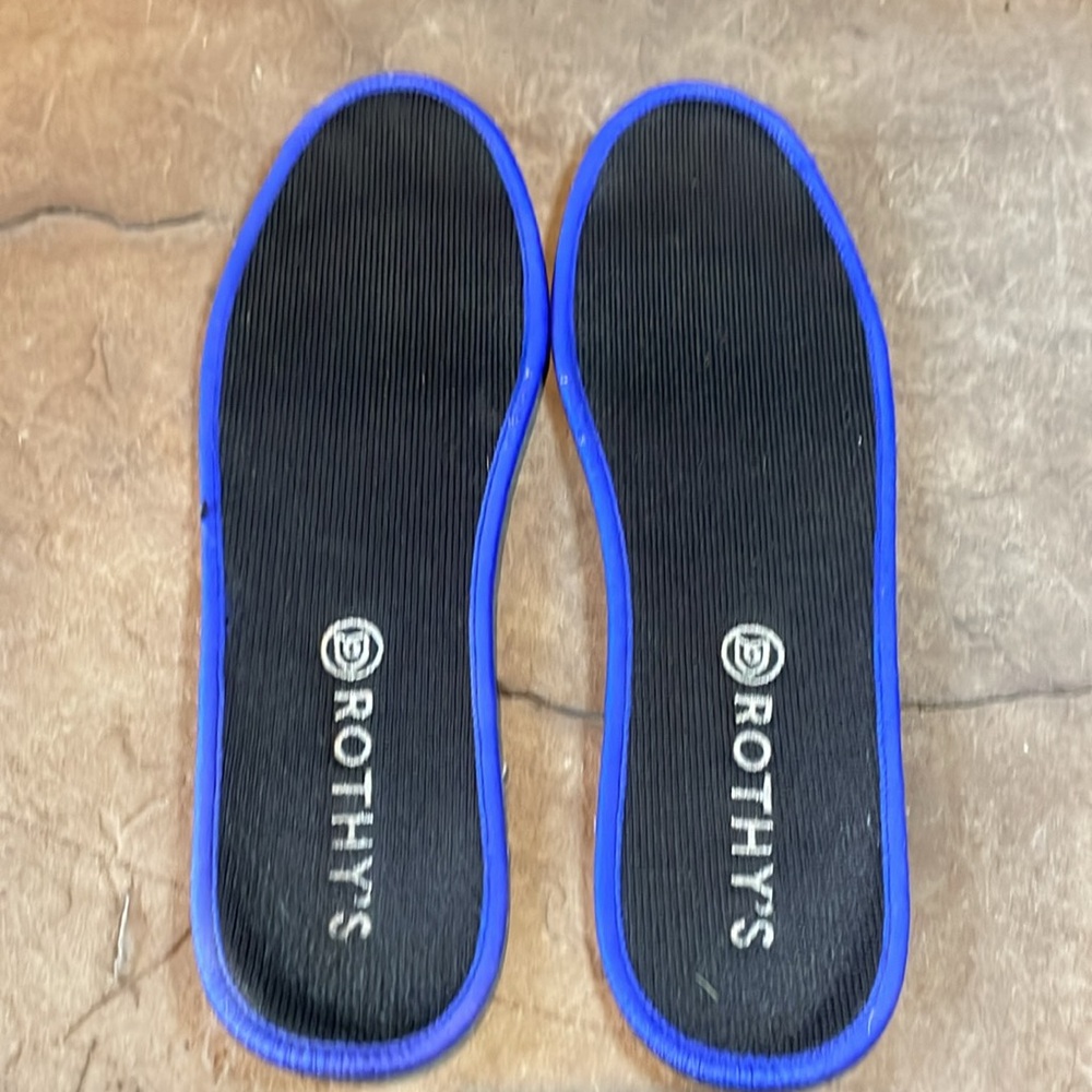 Rothy’s Size 10.5 Women’s Black Slip On Sneaker - Picture 6 of 8
